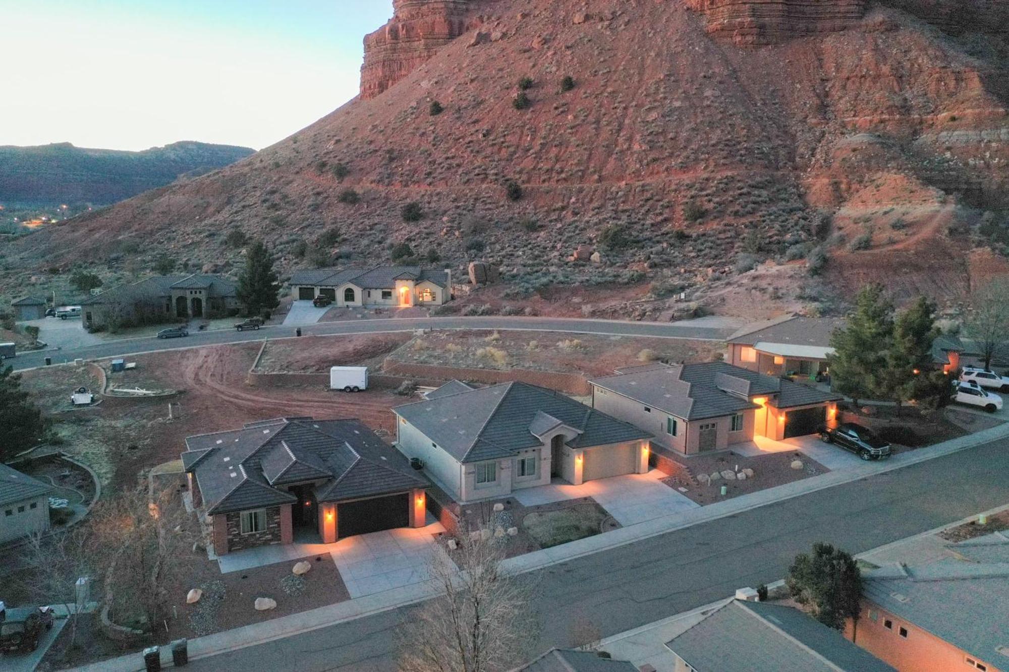 Hollywood Hangout - New West Properties Kanab Exterior foto
